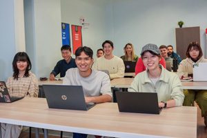 VANCOUVERGALLERY-CEM2338